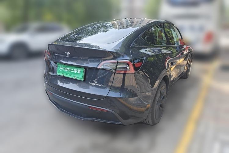 Used Tesla Model Y 2024 Rear-Wheel-Drive Version Rear Right 45 Deg