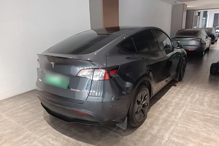 Used Tesla Model Y 2024 Rear-Wheel-Drive Version Rear Right 45 Deg