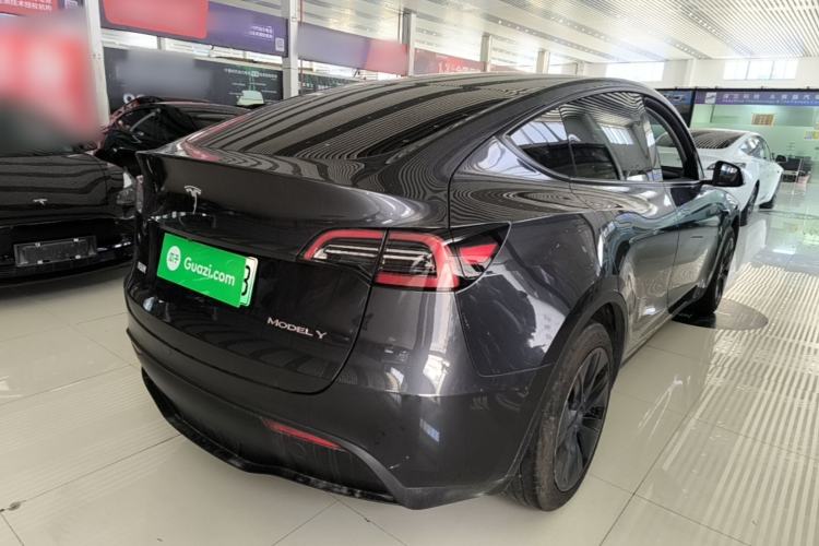 Used Tesla Model Y 2024 Rear-Wheel-Drive Version Rear Right 45 Deg