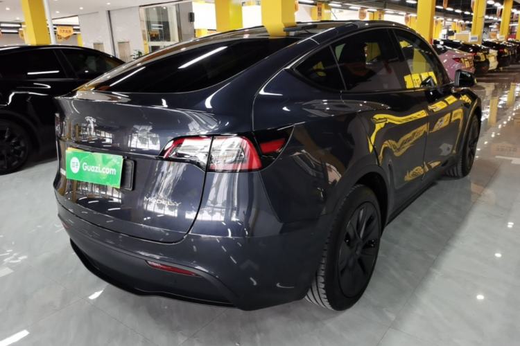 Used Tesla Model Y 2024 Rear-Wheel-Drive Version Rear Right 45 Deg