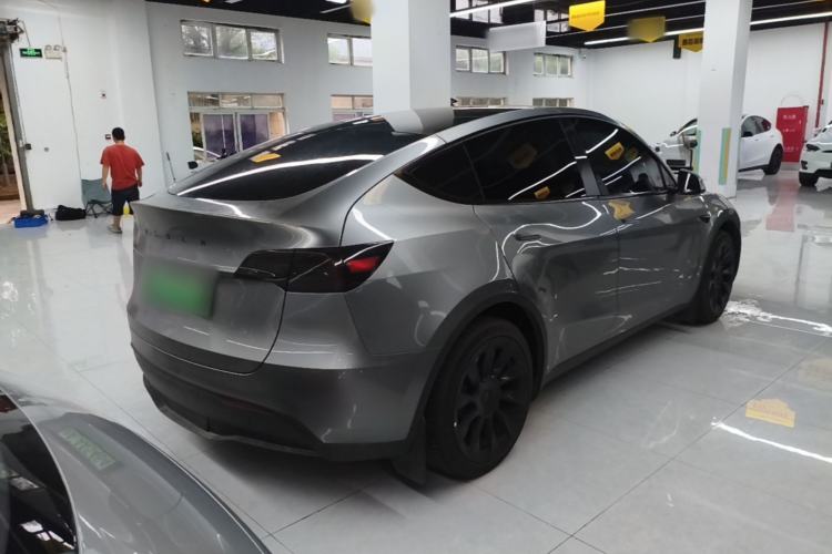Used Tesla Model Y 2024 Rear-Wheel-Drive Version Rear Right 45 Deg