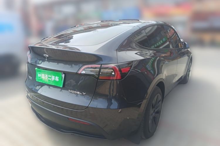 Used Tesla Model Y 2024 Rear-Wheel-Drive Version Rear Right 45 Deg