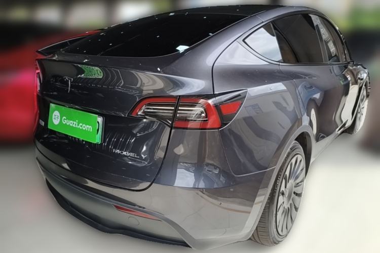 Used Tesla Model Y 2024 Rear-Wheel-Drive Version Rear Right 45 Deg