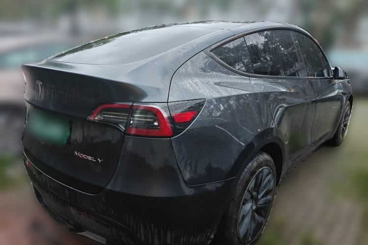 Used Tesla Model Y 2024 Rear-Wheel-Drive Version Rear Right 45 Deg
