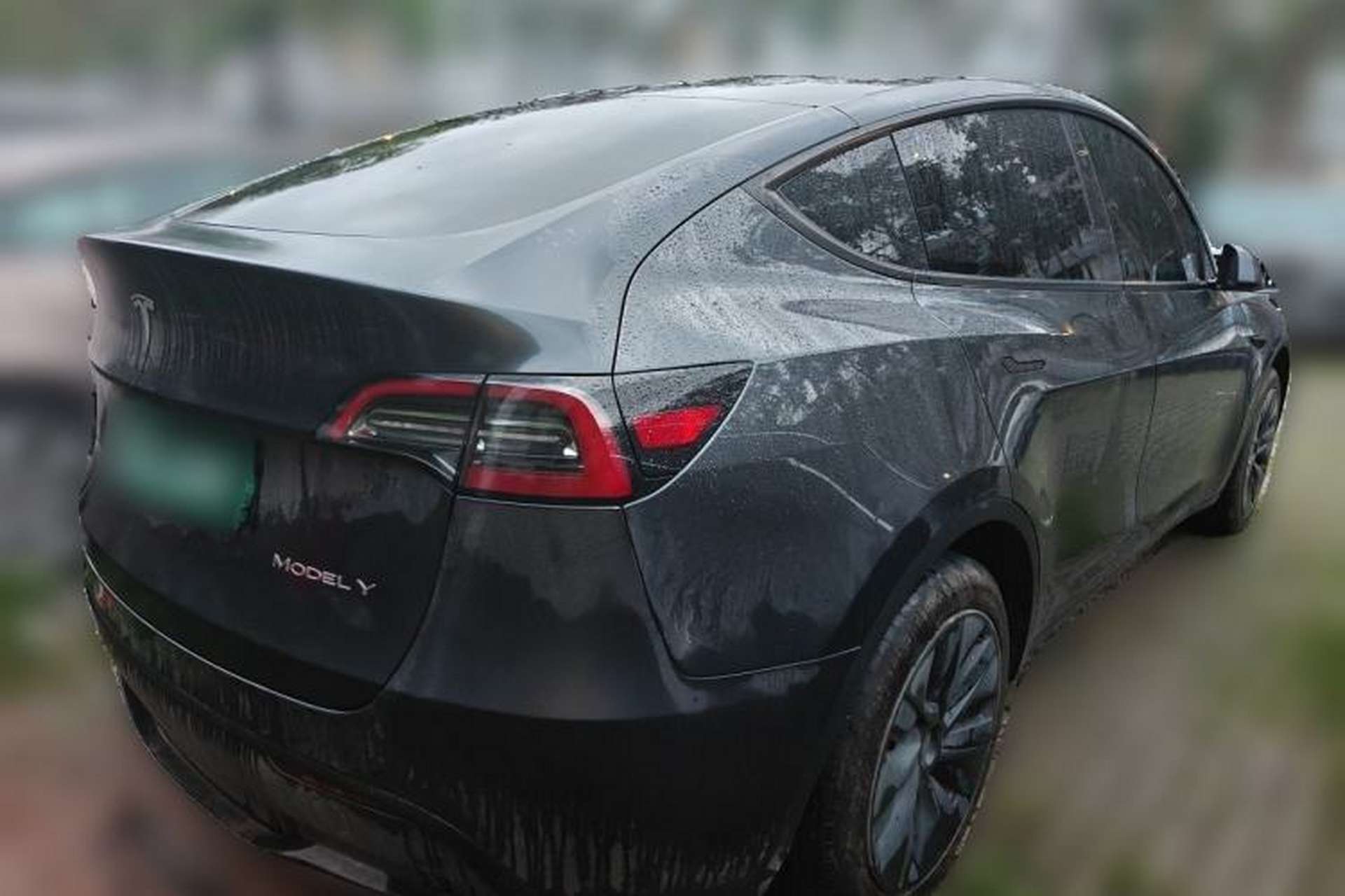 Used Tesla Model Y 2024 Rear-Wheel-Drive Version Rear Right 45 Deg