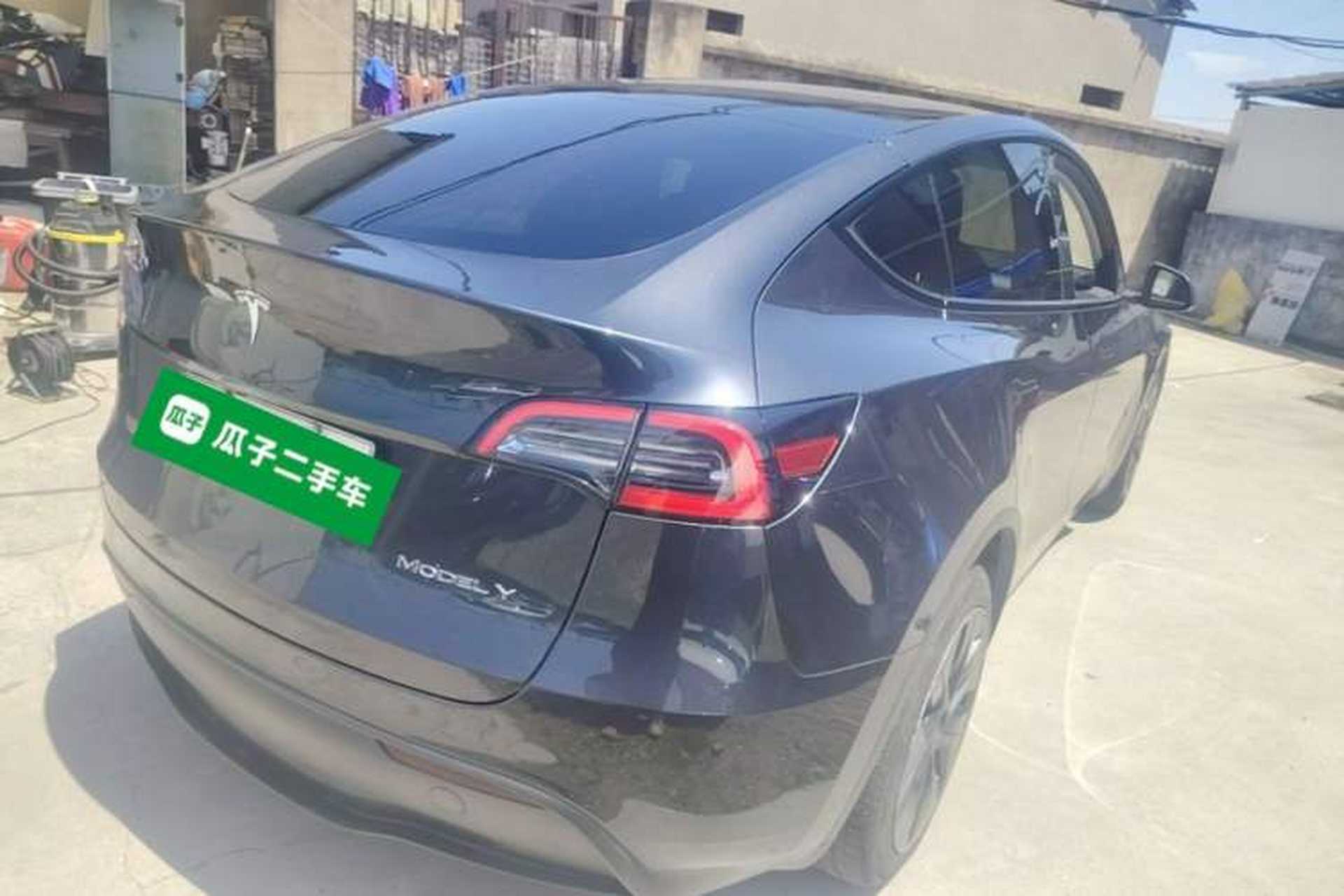 Used Tesla Model Y 2024 Rear-Wheel-Drive Version Rear Right 45 Deg