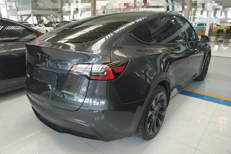 Used Tesla Model Y 2024 Rear-Wheel-Drive Version Rear Right 45 Deg