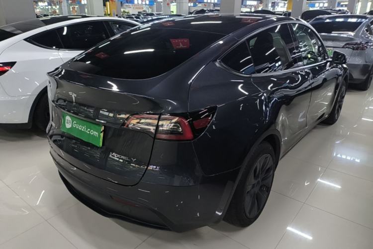 Used Tesla Model Y 2024 Rear-Wheel-Drive Version Rear Right 45 Deg