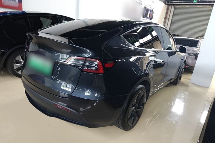 Used Tesla Model Y 2024 Rear-Wheel-Drive Version Rear Right 45 Deg