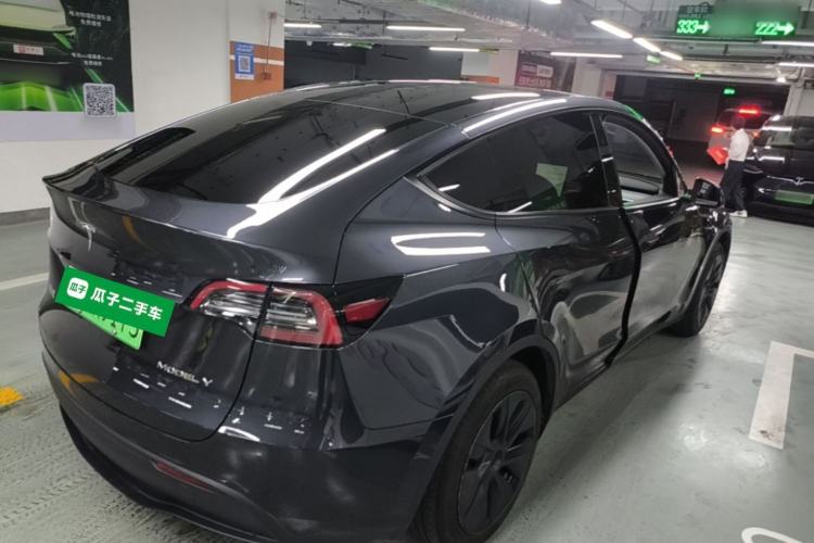 Used Tesla Model Y 2024 Rear-Wheel-Drive Version Rear Right 45 Deg