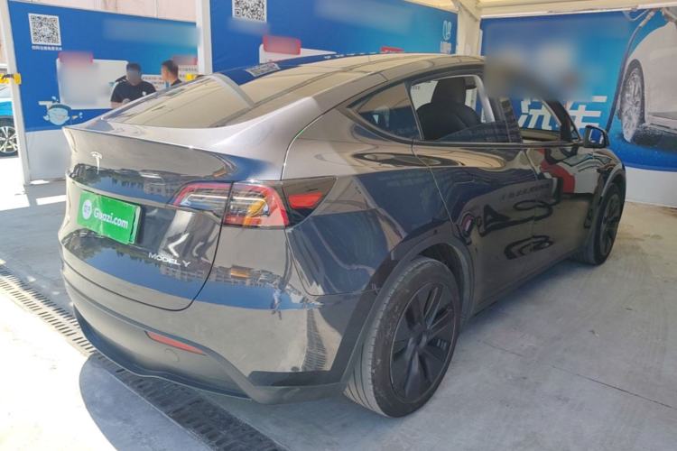 Used Tesla Model Y 2024 Rear-Wheel-Drive Version Rear Right 45 Deg