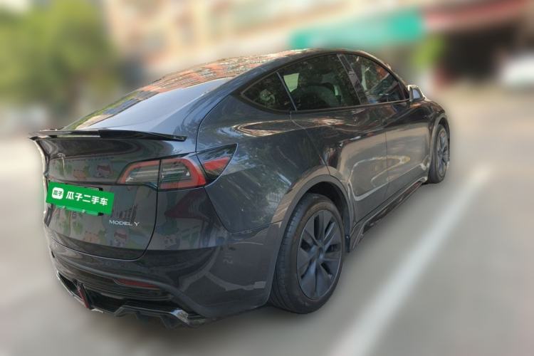 Used Tesla Model Y 2024 Rear-Wheel-Drive Version Rear Right 45 Deg