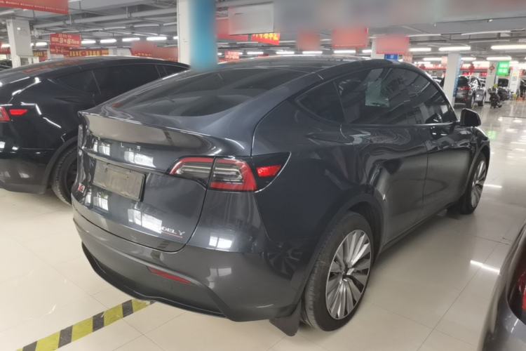 Used Tesla Model Y 2024 Rear-Wheel-Drive Version Rear Right 45 Deg