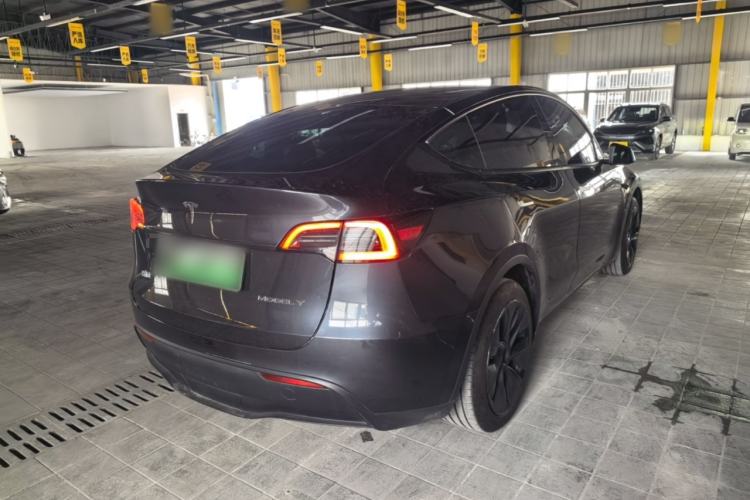 Used Tesla Model Y 2024 Rear-Wheel-Drive Version Rear Right 45 Deg