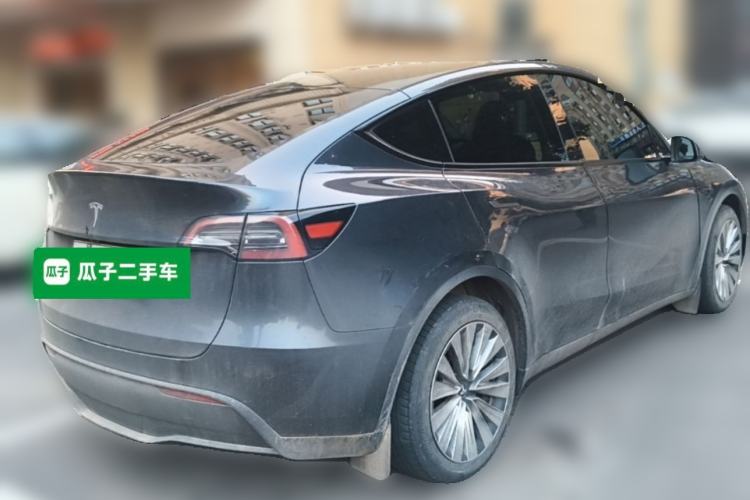 Used Tesla Model Y 2024 Long-Range All-Wheel-Drive Version Rear Right 45 Deg