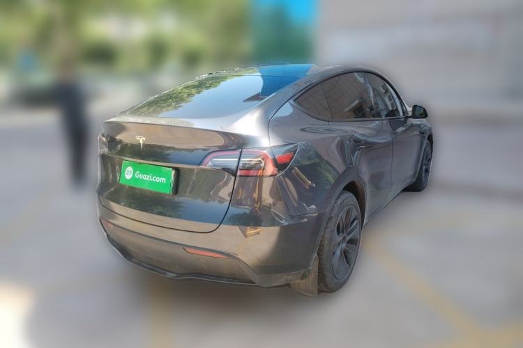 Used Tesla Model Y 2024 Long-Range All-Wheel-Drive Version Rear Right 45 Deg