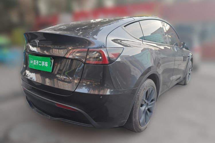 Used Tesla Model Y 2024 Rear-Wheel-Drive Version Rear Right 45 Deg