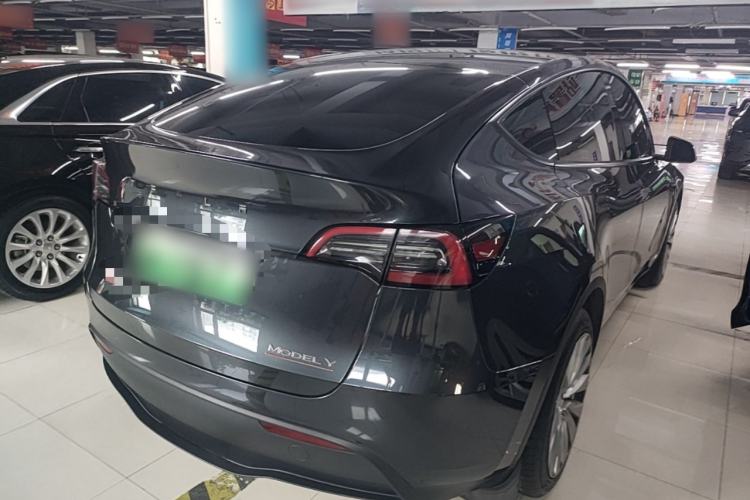 Used Tesla Model Y 2024 Rear-Wheel-Drive Version Rear Right 45 Deg