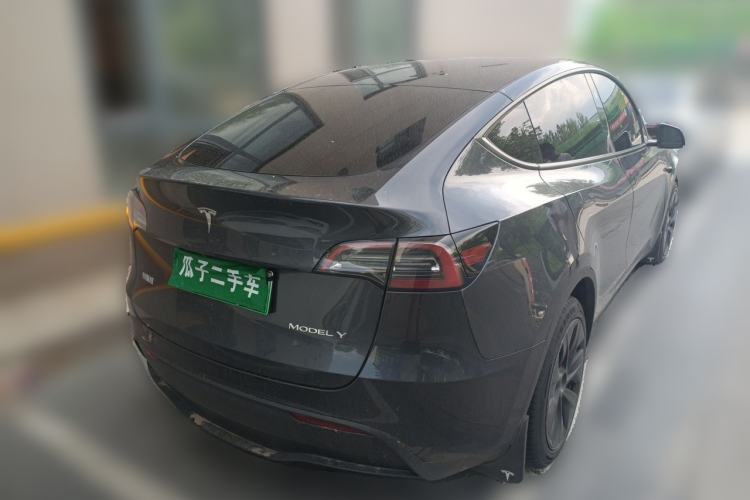 Used Tesla Model Y 2024 Rear-Wheel-Drive Version Rear Right 45 Deg