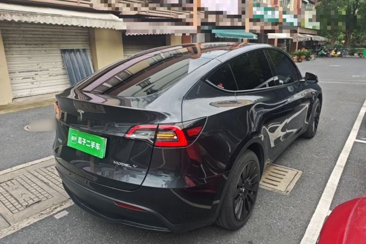 Used Tesla Model Y 2024 Rear-Wheel-Drive Version Rear Right 45 Deg
