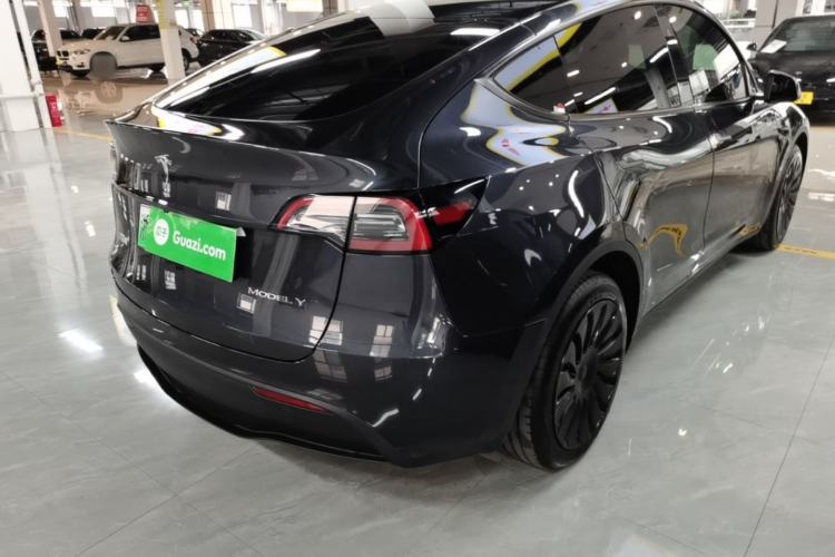 Used Tesla Model Y 2024 Long-Range All-Wheel-Drive Version Rear Right 45 Deg