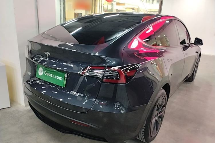 Used Tesla Model Y 2024 Long-Range All-Wheel-Drive Version Rear Right 45 Deg