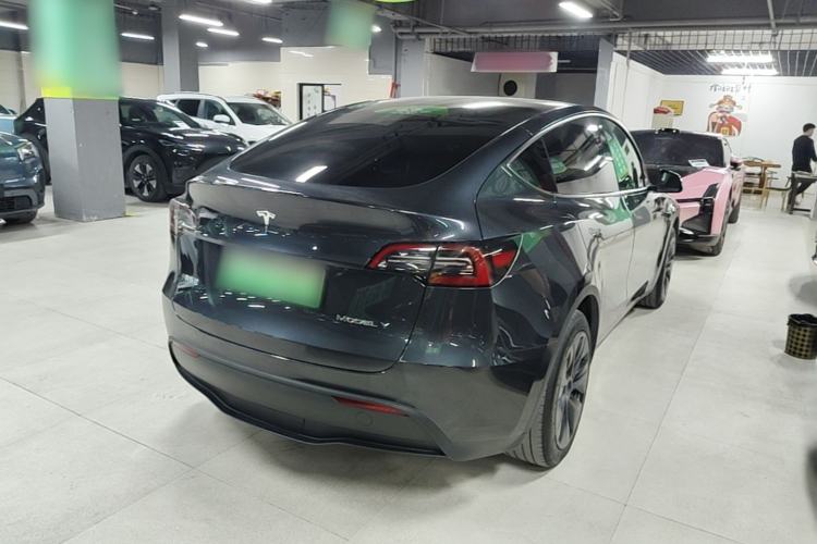 Used Tesla Model Y 2024 Rear-Wheel-Drive Version Rear Right 45 Deg