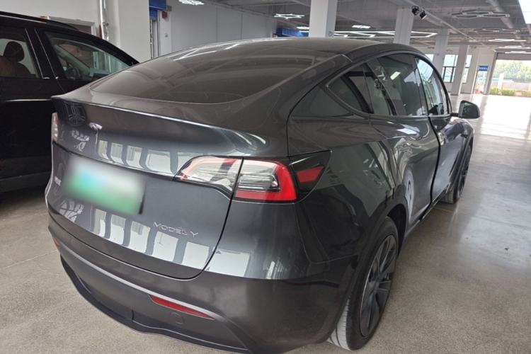 Used Tesla Model Y 2024 Rear-Wheel-Drive Version Rear Right 45 Deg