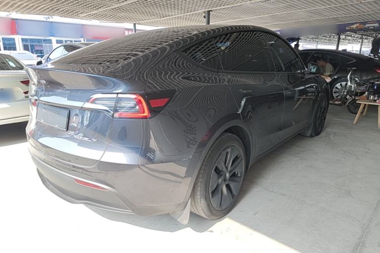 Used Tesla Model Y 2024 Rear-Wheel-Drive Version Rear Right 45 Deg