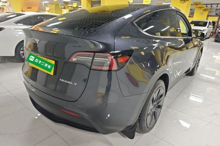 Used Tesla Model Y 2024 Rear-Wheel-Drive Version Rear Right 45 Deg