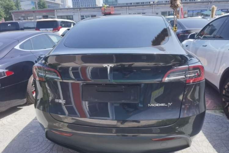Used Tesla Model Y 2024 Rear-Wheel-Drive Version Rear