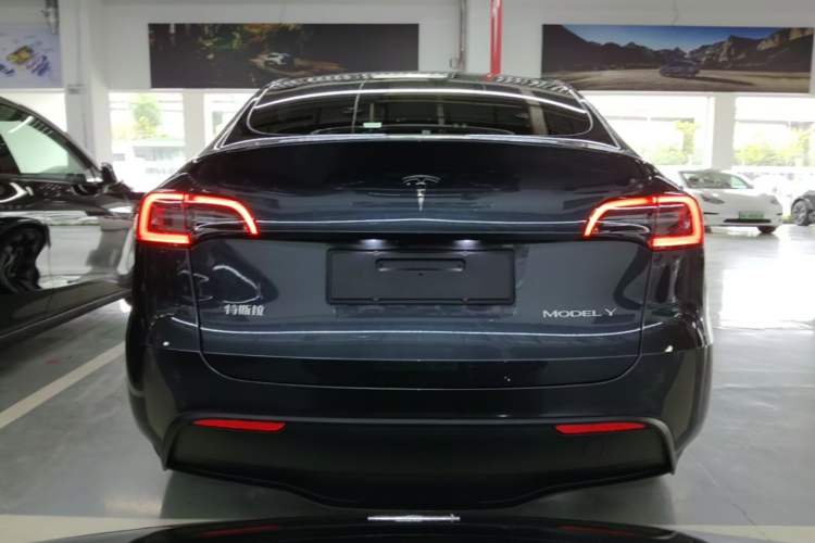 Used Tesla Model Y 2024 Rear-Wheel-Drive Version Rear