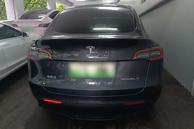 Used Tesla Model Y 2024 Long-Range All-Wheel-Drive Version Rear