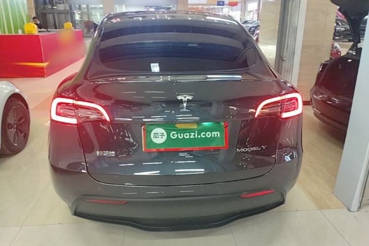 Used Tesla Model Y 2024 Rear-Wheel-Drive Version Rear