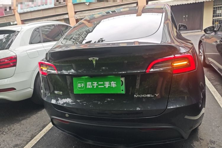 Used Tesla Model Y 2024 Rear-Wheel-Drive Version Rear