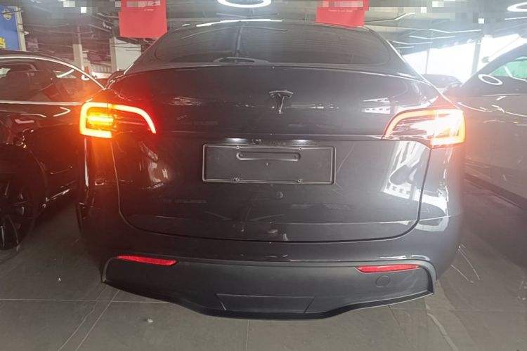 Used Tesla Model Y 2024 Rear-Wheel-Drive Version Rear