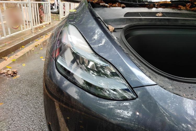 Used Tesla Model Y 2024 Rear-Wheel-Drive Version Right Front Headlight