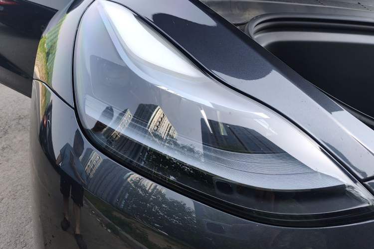 Used Tesla Model Y 2024 Rear-Wheel-Drive Version Right Front Headlight