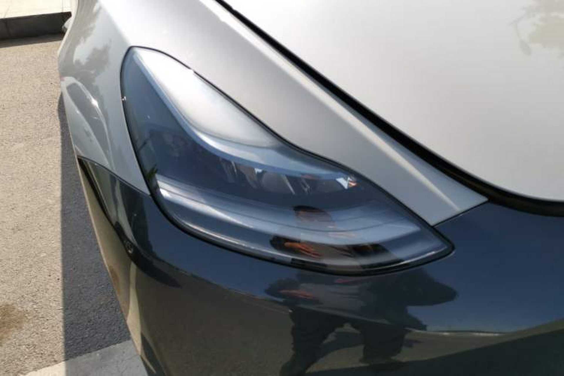 Used Tesla Model Y 2024 Rear-Wheel-Drive Version Right Front Headlight