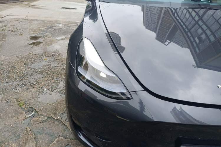 Used Tesla Model Y 2024 Rear-Wheel-Drive Version Right Front Headlight