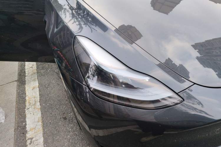 Used Tesla Model Y 2024 Rear-Wheel-Drive Version Right Front Headlight