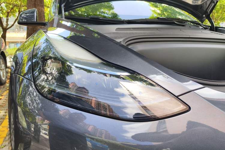 Used Tesla Model Y 2024 Rear-Wheel-Drive Version Right Front Headlight