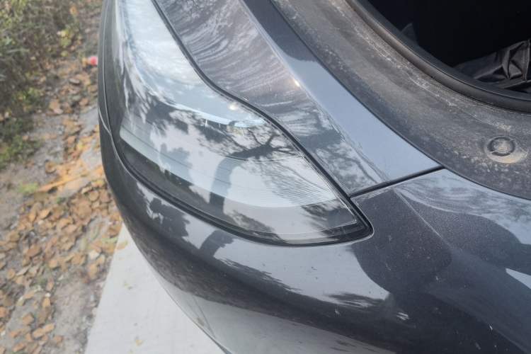 Used Tesla Model Y 2024 Rear-Wheel-Drive Version Right Front Headlight
