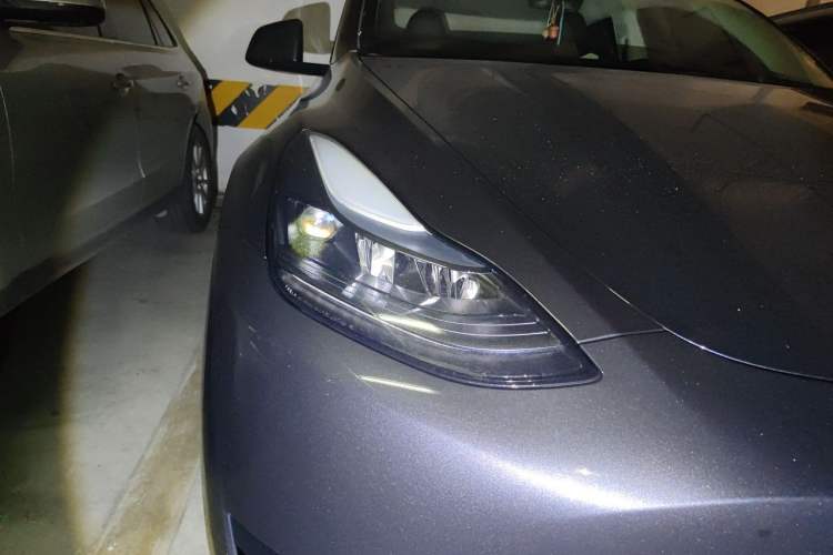 Used Tesla Model Y 2024 Rear-Wheel-Drive Version Right Front Headlight
