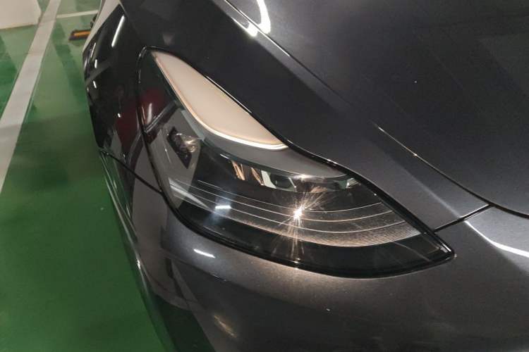 Used Tesla Model Y 2024 Rear-Wheel-Drive Version Right Front Headlight