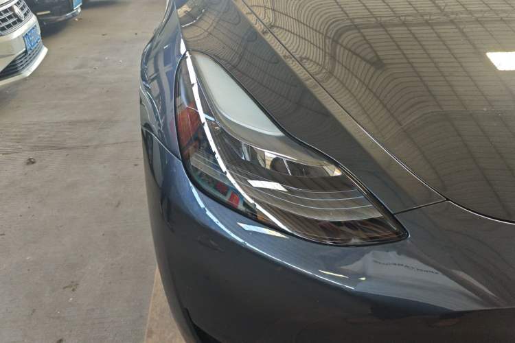 Used Tesla Model Y 2024 Rear-Wheel-Drive Version Right Front Headlight