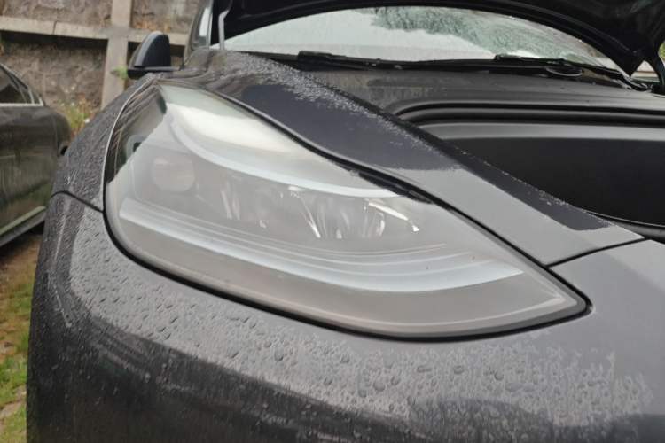 Used Tesla Model Y 2024 Rear-Wheel-Drive Version Right Front Headlight
