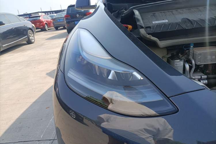 Used Tesla Model Y 2024 Rear-Wheel-Drive Version Right Front Headlight