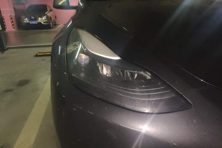 Used Tesla Model Y 2024 Rear-Wheel-Drive Version Right Front Headlight