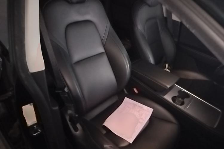 Used Tesla Model Y 2024 Rear-Wheel-Drive Version Right Front Seat